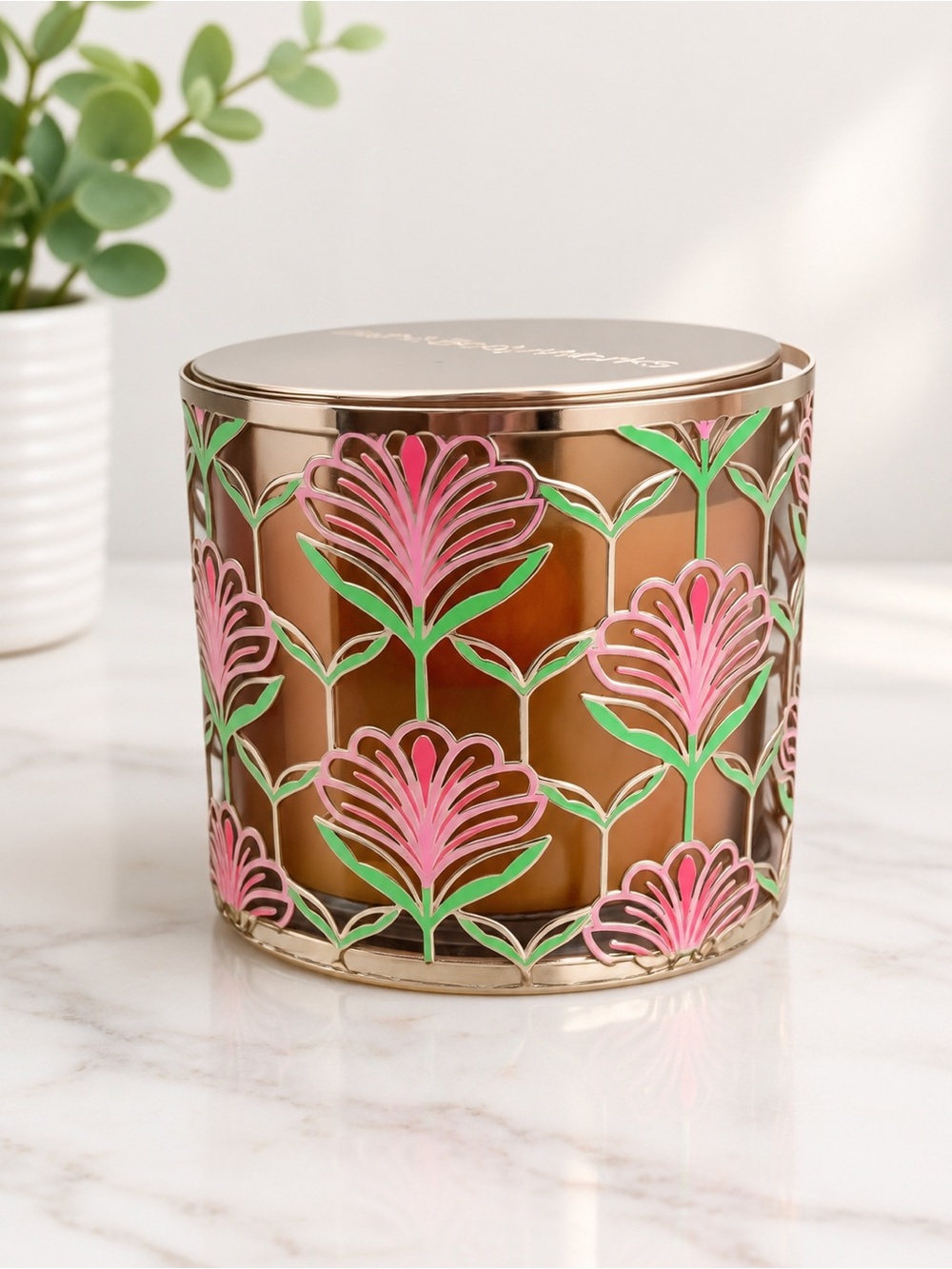 Bath & Body- Candle Holder